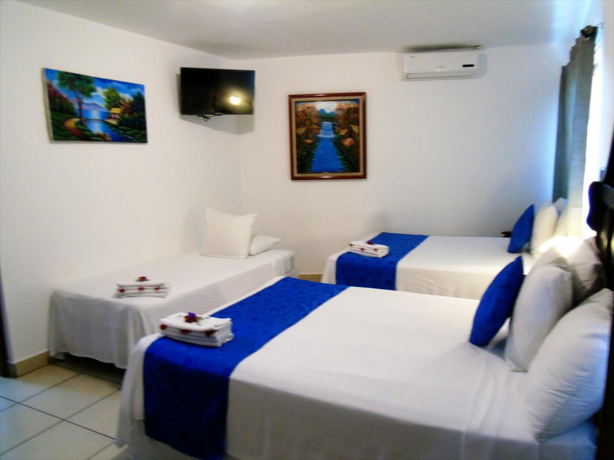 Hotel Los Pinos 마나과 외부 사진